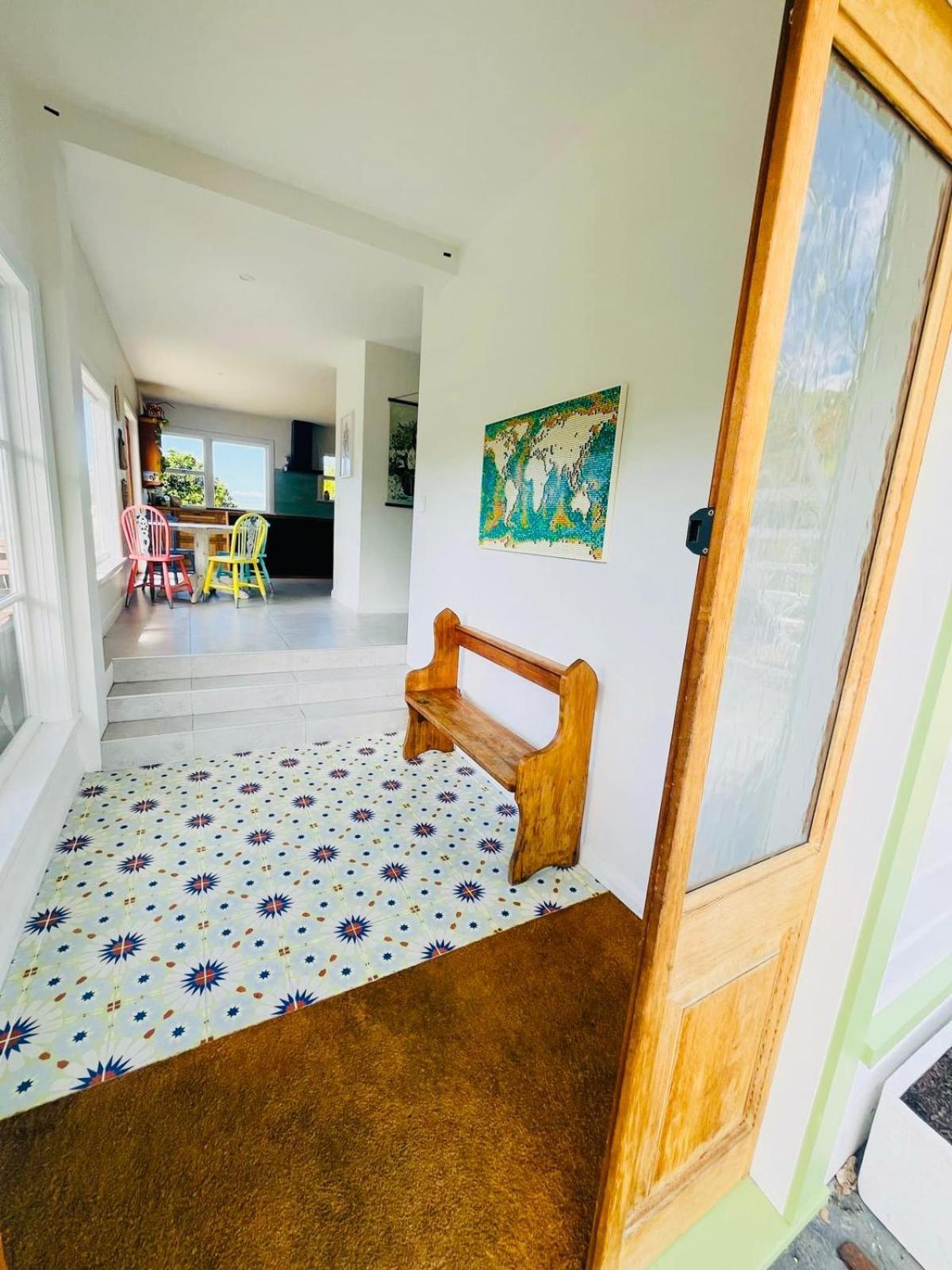 Spacious Near Kaiteriteri With Parking, Games And Sports Equipment Holiday home Riwaka
