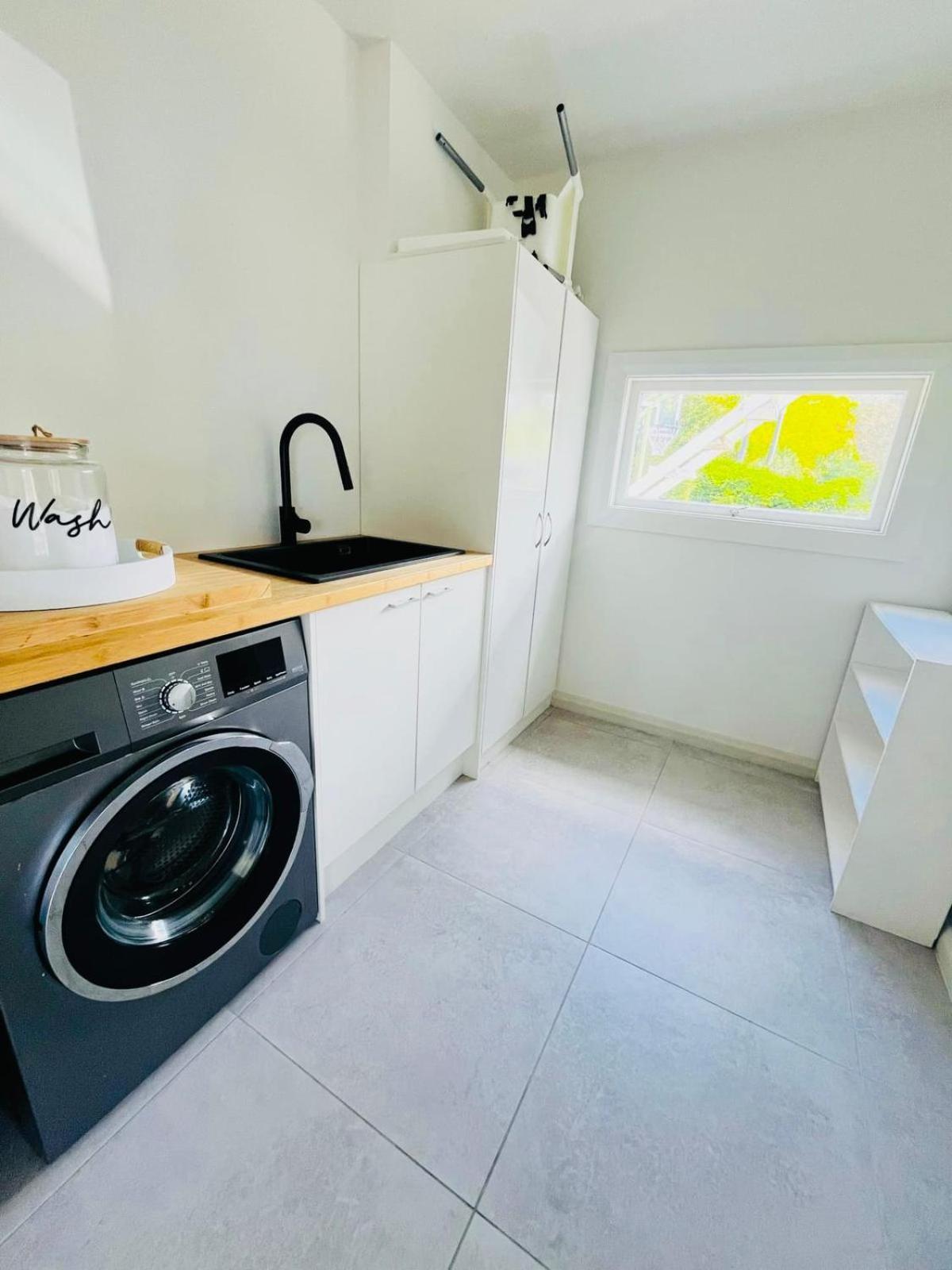 Holiday home Spacious Near Kaiteriteri With Parking, Games And Sports Equipment Riwaka
